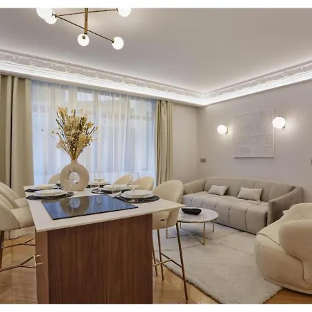 아파트 Matignon St Honore By Prestige 파리
