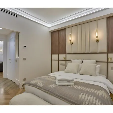 아파트 Matignon St Honore By Prestige